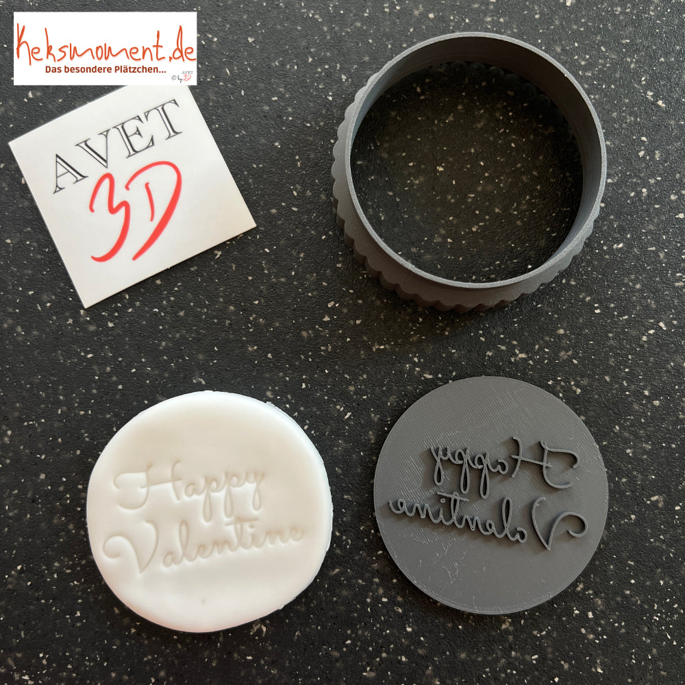 Runder Schriftstempel Happy Valentine mit passendem Kreisring und hellem rundem Motiv mit Schriftprägung.